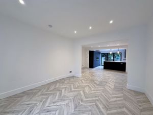 Photo 12- click for photo gallery